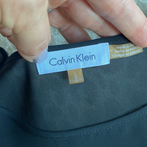 Calvin Klein Black Cold Shoulder Blouse with Sheer Detail, size L - Picture 2 of 5